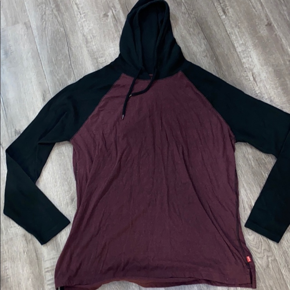 Levi’s Pullover